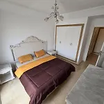 Luxurious 2 Bedroom Apartment