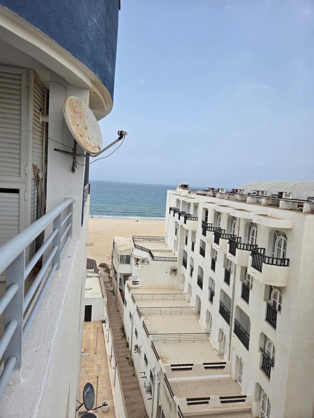Apartment Luxurious 2 Bedroom *